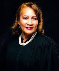 Memphis Lawyer Magazine Vol 40 Issue 4 by Memphis Bar Association