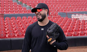 MANNY BARRERA VA POR LOS 500 PONCHES COMO TORO