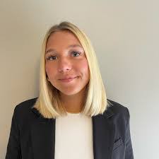 Haley Dye's Instagram, Twitter & Facebook