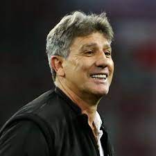 Nunca trabalhou em são paulo, e o corinthians é o corinthians. Mowjgqvs9ibnwm