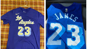 Camiseta los angeles lakers lebron james oficial nba basket. Nba Se Filtra Una De Las Nuevas Camisetas De Los Lakers Para La Temporada 2021 22 Marca Com