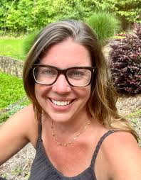 Kerry Ferguson's Instagram, Twitter & Facebook