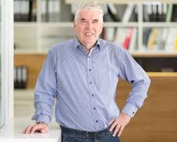 Die aufnahmefähigkeit der großen masse ist nur sehr beschränkt, das verständnis klein, dafür jedoch die vergesslichkeit groß. Team Hutter Co At