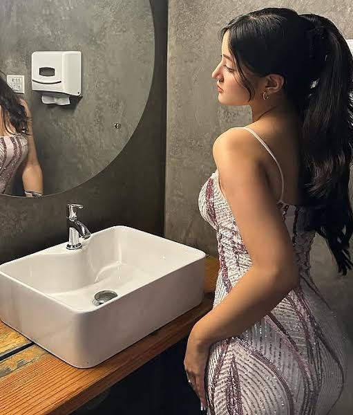 Vadodara Escorts [80029 43914 ₹2500 / Hotel /Home] Top class Model / Call girls