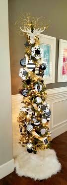 Black White And Gold Pencil Christmas Tree Kate Spade Inspired Pencil Christmas Tree Gold Christmas Decorations Christmas Tree Themes