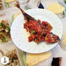 Tapi ada orang gelarkan ikan keli goreng sambal berlada. Pin On My Food Delivery Business