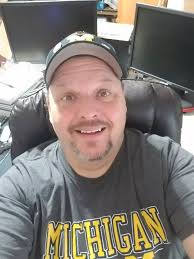 Family In Quarantine Remakes the Separate Ways Video