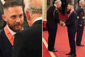 Charlotte riley and tom hardy credit: Tom Hardy Awarded Cbe By Prince Charles Six Months After Royal Wedding Appearance Mirror Online