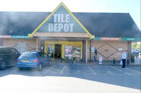 Thanks to the great choice of outdoor heating at b&q, we've got a range of garden equipment that will help you stay warm and enjoy your garden all year round. Tile Showroom Cricklewood