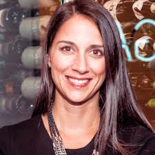 Carolyn Ross (@itscarolynross)