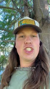 Hook Work # 2: Choosing the right hook is key to making the most of every  cast. In this video, we break down the differences between round bend and  EWG worm hooks,