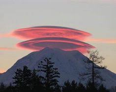 Mount Shasta Ca and Lenticular Clouds ...