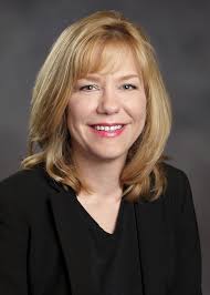 Transitions: U. of Louisville Chooses a New President; 45 Scholars Are  Named ACE Fellows