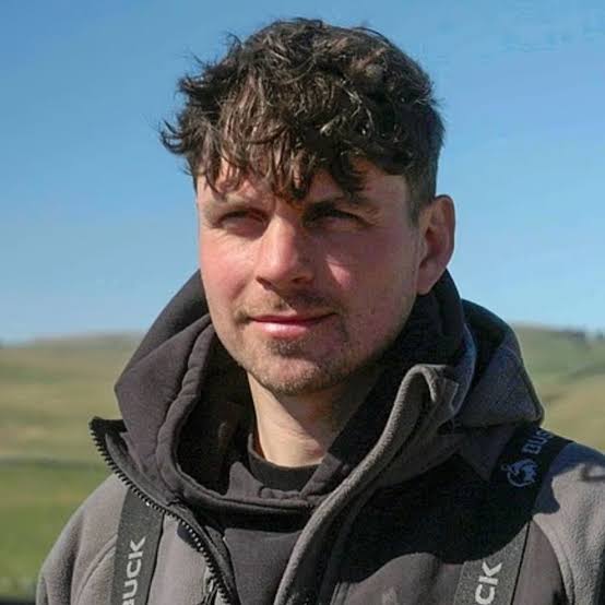 Tributes paid to BBC Countryfile farmer after death aged 35 - The Mirror