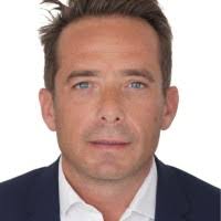 100+ profils pour “Forti”