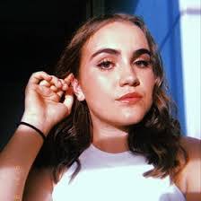 Nora Cannon's Instagram, Twitter & Facebook