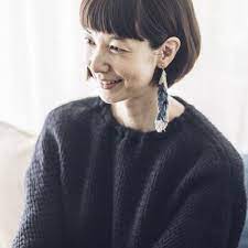 香菜子さんのちょっと冒険の秋アイテム ショートカット 女性 フレンチボブ