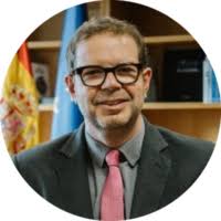 Conoce a los ponentes