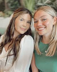 Bailey Lind's Instagram, Twitter & Facebook