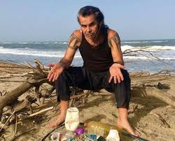 He was born in florence. Spagge Piero Pelu Nominato Ambasciatore Dell Ambiente Gonews It