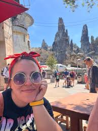 🌆 Live in The Gulch — and Get 3 MONTHS FREE RENT! 🏙️ Check out this  gorgeous apartment community in one of our favorite Nashville neighborhoods  — and right now, they're offering