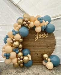 I know christmas is 13 days away, but believe it or not i'm still finding extra touches to add to my i've looked at all the garland strands in the stores when we go shopping and nothing fit the bill. Pin On Sirenas Partyland