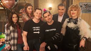 5.0 out of 5 stars 11. Schitt S Creek How The Emmy Nominated Series Said Goodbye After 6 Seasons Entertainment Tonight