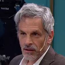 Rafael Ferro antes de su serie con Tini Stoessel manejaba un auto en una  app: “Estaba sin laburo”