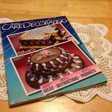 100%(4)100% found this document useful (4 votes). Wilton Office Wilton 985 Yearbook Cake Decorating Poshmark