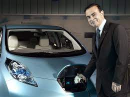 nissan 電動車推手卡洛斯高恩棄保潛逃回黎巴嫩 前日產汽車執行長高恩carlos ghosn曾經是隻手拯救 nissan 的傳奇英雄卻又因觸犯金融商品交易法而黯然下台就在跨年這一天傳出高恩已經棄保潛逃回家鄉黎巴嫩並高調譴責日本政府政治迫害 nissan motors carlos ghosn renault