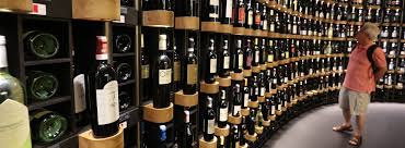 Profitez de la foire aux vins 2020 pour acheter vin rouge, vin blanc et rosé pour pas cher + 10% remboursés supplémentaires sur votre achat que vous ayez une préférence pour les vins bio, les bordeaux, les vins d'alsace et de bourgogne, les beaujolais, les vins généreux, ronds, légers, gras. Foire Aux Vins 2019 Plus De Choix Et Plus De Bio
