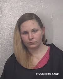 Alyson Crane's Instagram, Twitter & Facebook