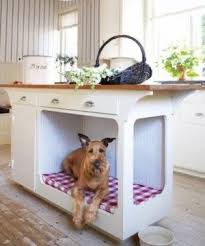 Spaaz De Entdecke Sammel Teile Built In Dog Bed Diy Pet Bed Dog Bed