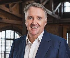 Michael Wales's Instagram, Twitter & Facebook