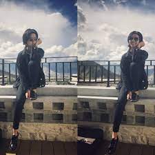 when you re focous on to take a cool picture and your mom suddenly appear in front of you cool pictures pictures travel