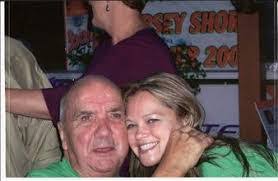 Kari Scull's Instagram, Twitter & Facebook