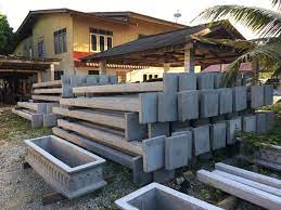 40+ harga tiang beton rumah pics.suntik tiang cor beton sloof renovasi rumah 1 lantai menjadi 2 lantai semoga menjadi inspirasi buat anda. Dah Nk Masuk Thn 2020 Kerek Longkang Tiang Konkrit Facebook