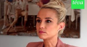 Описуючи аромат elodie gossuin н. Les Revelations D Elodie Gossuin Sur La Transphobie Du Concours De Miss Univers Tetu