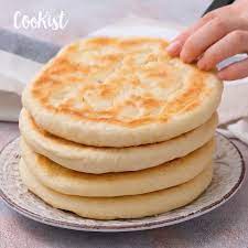 Ingredienti per 2 pani da 32 cm diametro: Cookist Pane Soffice In Padella Il Metodo Geniale Per Cuocerlo Senza Forno E In Pochi Minuti Facebook