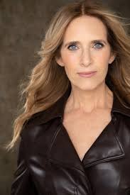 Privacy, Please (Short 2022)