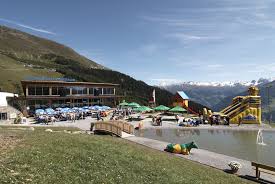 An der seilbahnkassa geben sie bitte bekannt, dass sie gäste auf dem kölner haus sind und somit erhalten sie die gästeermäßigung für ihre schipässe oder im sommer die super sommer card. Panorama Genussweg Serfaus Moseralm Tirol In Osterreich