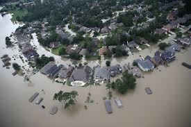 #regenwürmer hat der regen gestern auf den teerweg gespült. Uberschwemmung In Houston Sechskopfige Familie Ertrinkt In Den Fluten Kolner Stadt Anzeiger