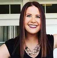 Carly Davenport's Instagram, Twitter & Facebook