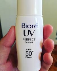 As most japanese sunscreens, biore uv (perfect) face milk spf50+ pa++++ comes in a tiny bottle. Biore Uv Perfect Face Milk Spf 50 Pa Review Reviews Lessons Reflections