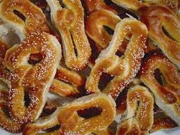 Get A Free Pretzel For National Pretzel Day In 2020 Soft Pretzels Pretzel Factory Food