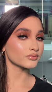 Summer Glam Makeup Tutorial for a Hot Girl Look