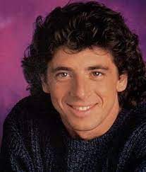« nous étions une heure avant mon concert, dans ma loge, accessible à tous. Top 5 Des Meilleurs Chansons De Patrick Brel Patrick Bruel Bruel Patrick Bruel Jeune