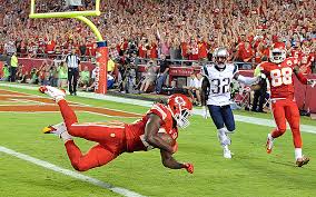 The kansas city chiefs bounced back after their first loss of the season in week 5. Nfl Results Jamaal Charles Scores Three As The Kansas City Chiefs Crush The New England Patriots