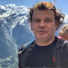 LE BREVENT (2.525m) CHAMONIX.: Soberbio mirador frente al Mont Blanc, que  ofrece varias hermosas rutas, subiendo desde Cham o Les Houches. Si estás  por allí este verano….👌 Guía ruta Mayayo 👉  https://carrerasdemontana.com/2024/02/14/le-brevent-2-525m ...