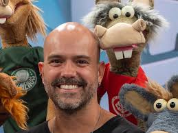 Alex Escobar deixa o comando dos Gols do Fantástico e Globo anuncia  substituto